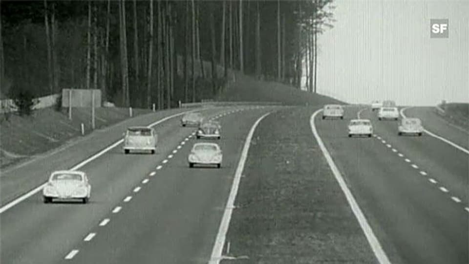 1962 rollten die ersten Fahrzeuge über das Teilstück Grauholz der A1 Genf-Zürich.