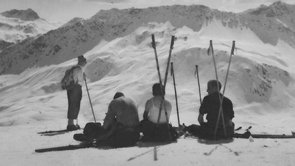 Rast beim Skifahren anno 1936.