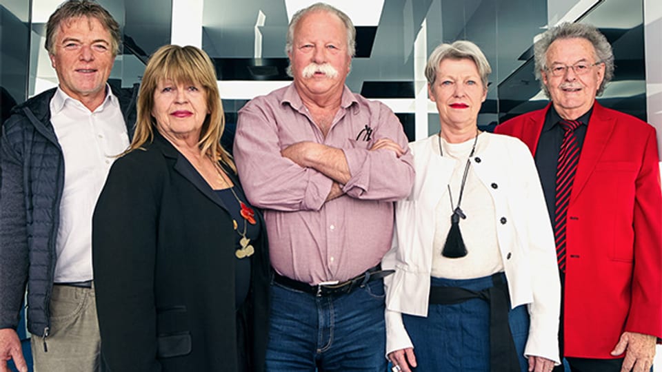 Die Protagonisten in der TV-Serie «Neustart Pensionierung»: Dino Rossi, Iren Calvó, Stefan Landolt, Ruth Lötscher und Werner Kauer.