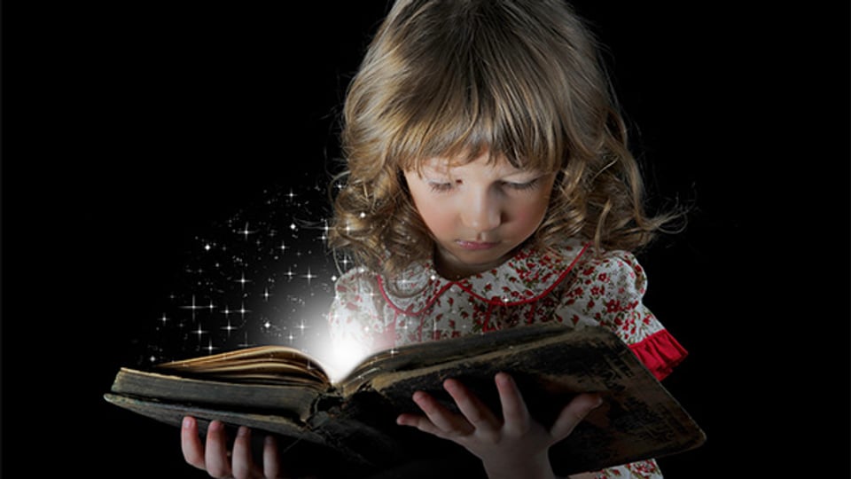Märchen wurden ursprünglich von Erwachsenen für Erwachsene erzählt. Die phantastischen Geschichten faszinieren Kinder aber ebenso.