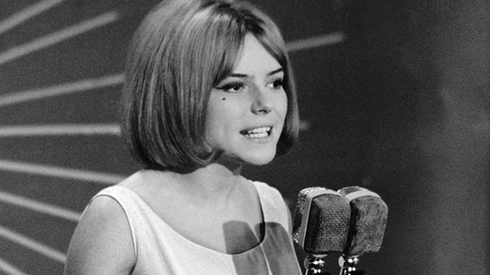 France Gall (1947-2018) gewinnt 1965 den Eurovision Song Contest mit dem Lied «Poupée de Cire, Poupée de Son».