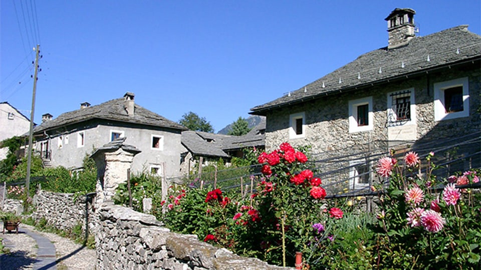 Das Tessiner Dorf liegt im Centovalli 898 Meter ü.M.