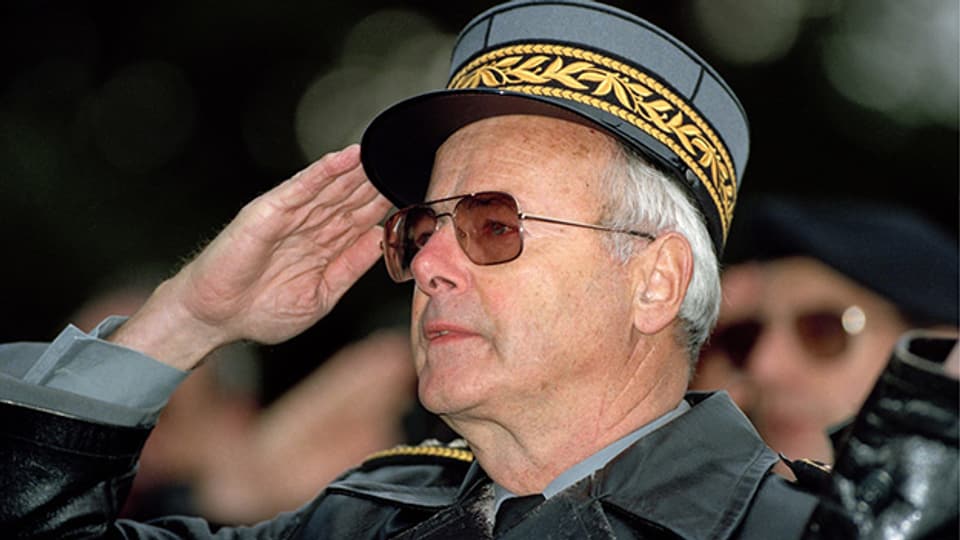 Heinz Häsler am 1. Januar 1990 bei seinem Amtsantritt als Generalstabschef der Schweizer Armee.