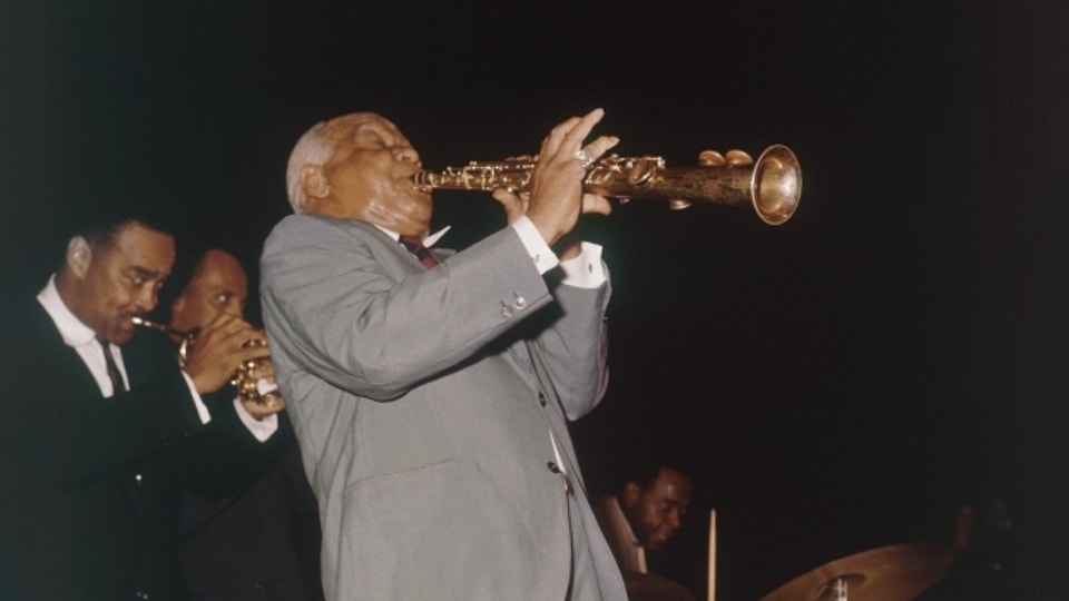 Jazz-Klarinettist Sidney Bechet bei einem Konzert im Jahr 1958.