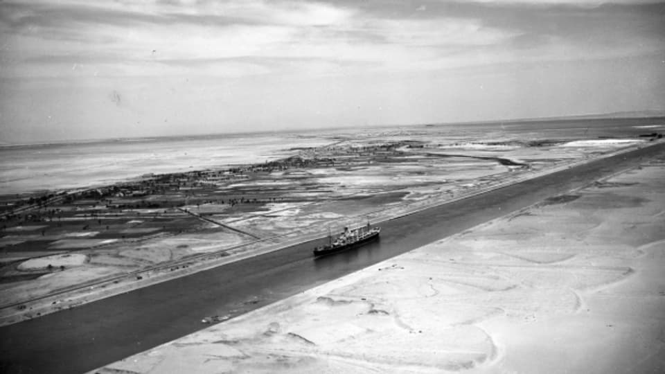 Der Suezkanal 1953 in Ismailia, in der Nähe von Ägypten.
