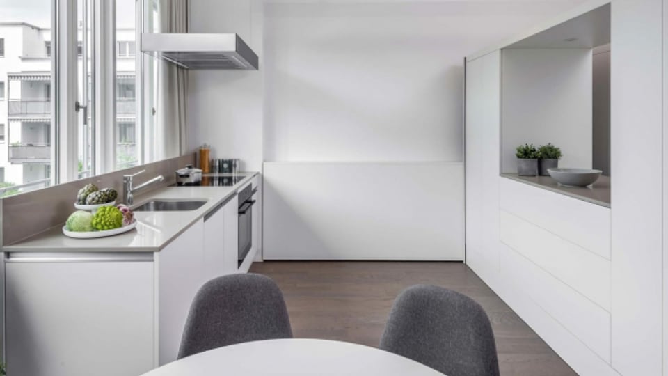 Das Micro Apartment bietet sämtliche Wohnfunktionen wie etwa eine Kochnische, eine Nasszelle und Schlafplätze auf kleinster Fläche.