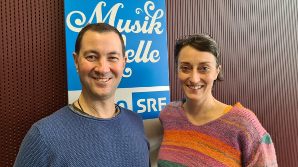 Kontrabassist Dominik Lendi zu Gast im «SRF Musikwelle Brunch».