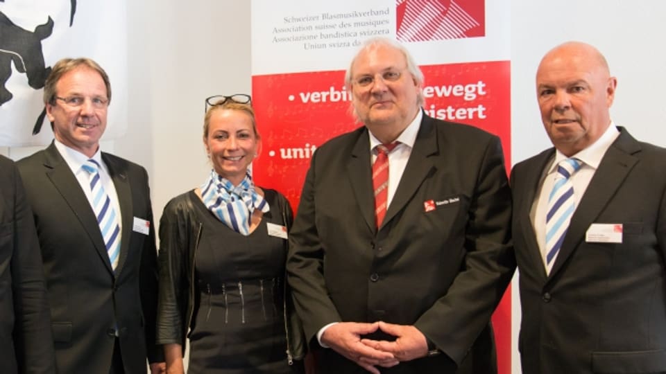 V.l.n.r.: Peter Flück (OK-Präsident EMF 2021), Iris Huggler (OK EMF 2021), Valentin Bischof (Präsident SBV), Lorenz Krebs (OK EMF 2021).