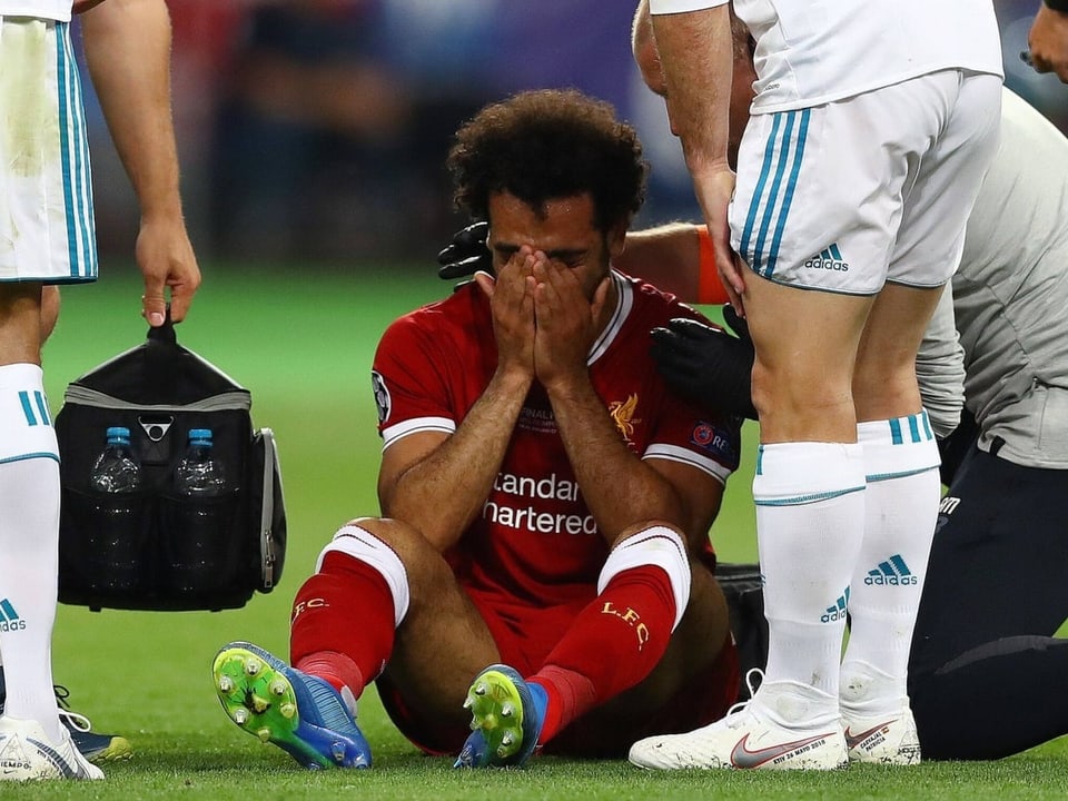 Mohamed Salah weint im CL-Final 2018