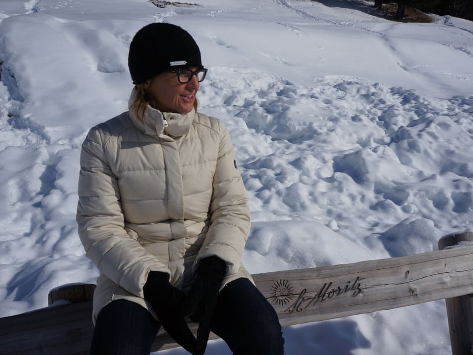 Sonja Hasler moderiert in St. Moritz zum ersten Mal im Schnee. 