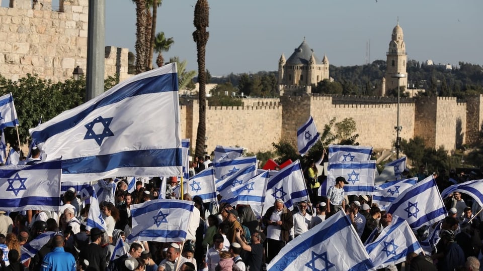 Flaggenmarsch nationalistischer Israelis