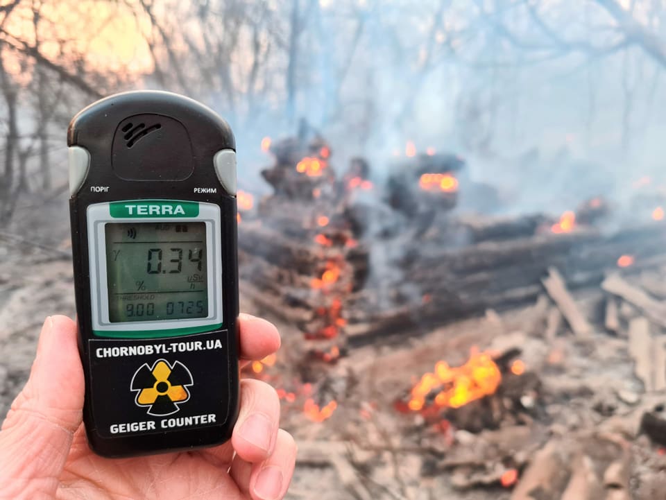 Gemäss den ukrainischen Behörden ist die Radioaktivität trotz des Grossbrands nicht erhöht.