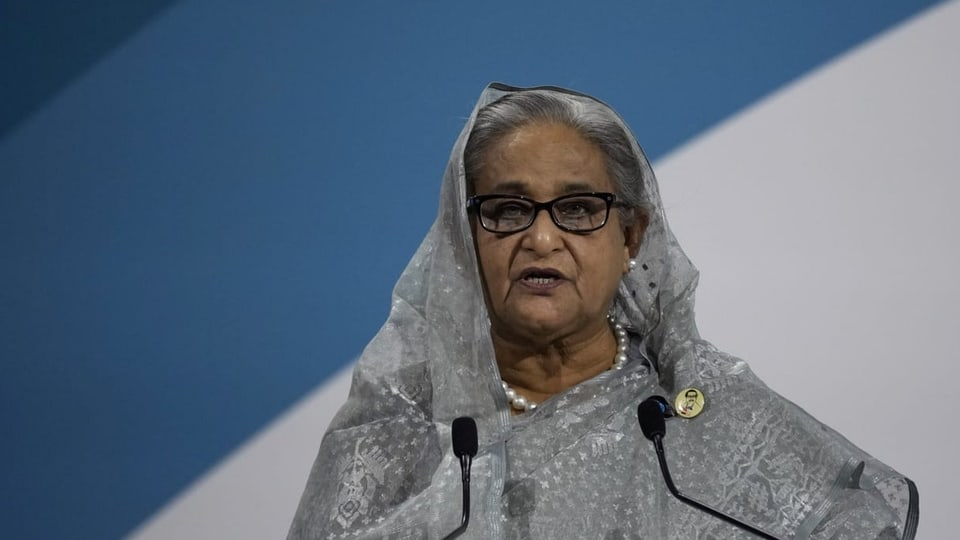 Sheikh Hasina nahm dieses Jahr am Paris Peace Forum teil.