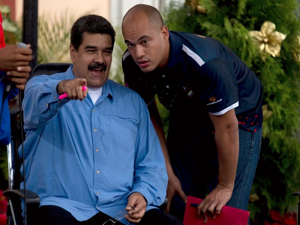 Maduro und ein anderer Mann.