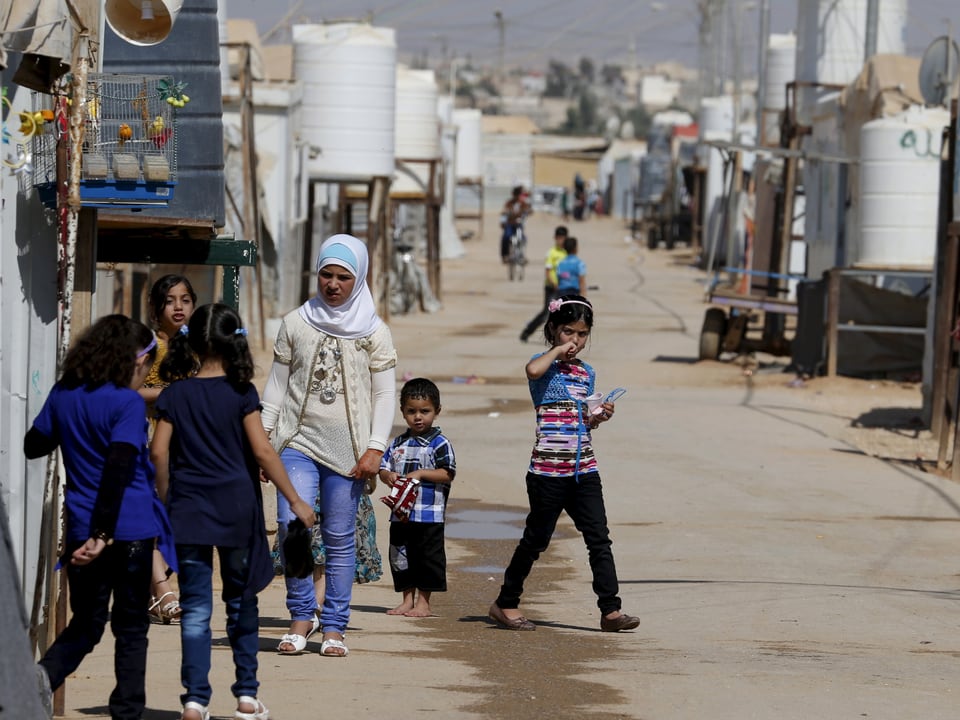 Blick in eine Strasse von Zaatari