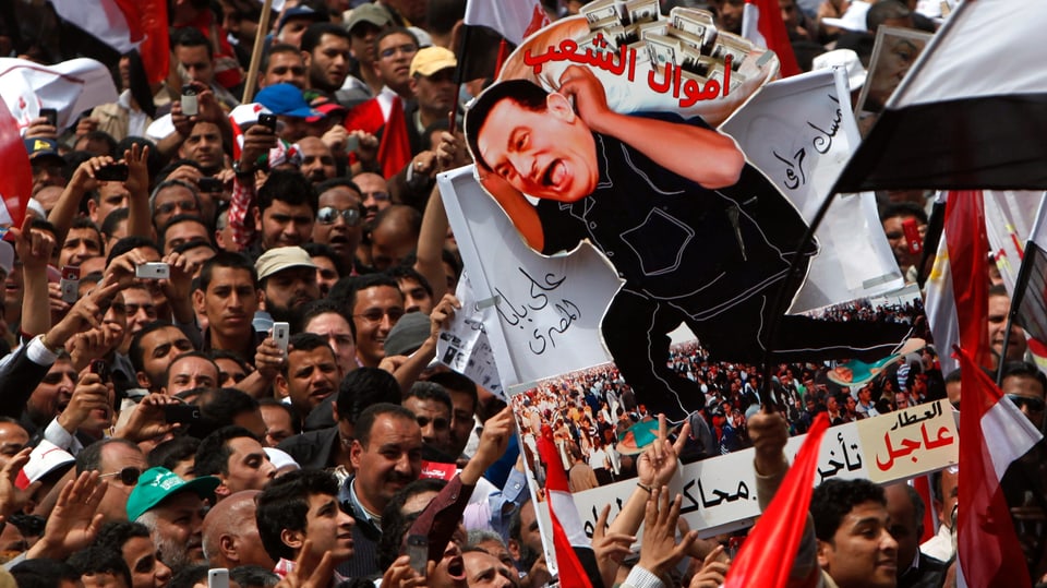 Anti-Mubarak.Demo in Kairo. 