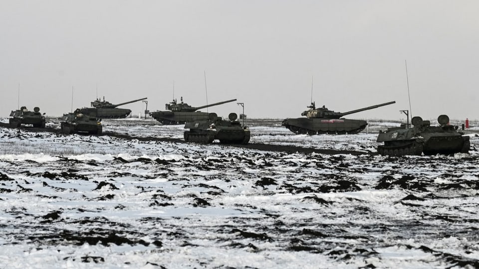 Militärische Übung auf Kuzminsky-Schiessplatz in südlicher Region Rostow