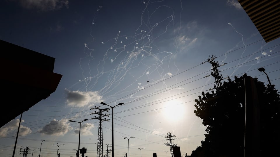 Raketen der Hamas werden vom Iron Dome abgefangen.