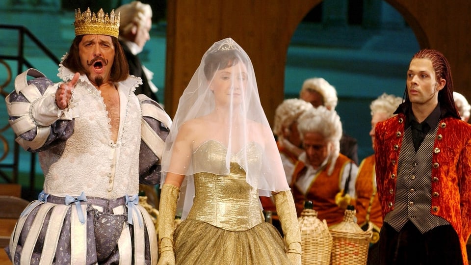 Szene aus Oper: König singt