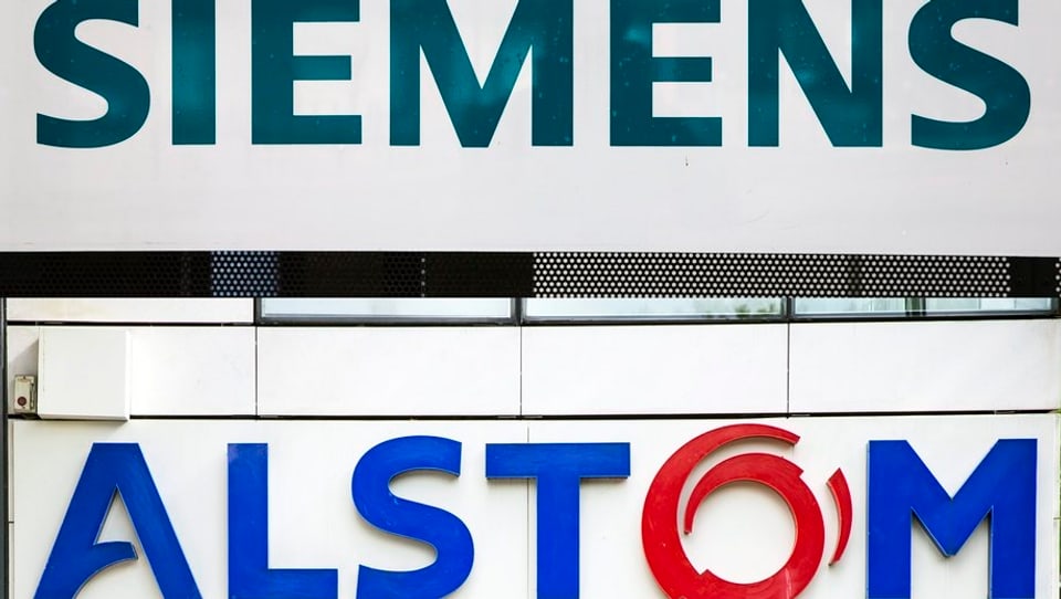 Alstom- und Siemens-Schild