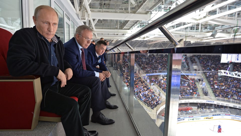 Putin im Hockeystadion