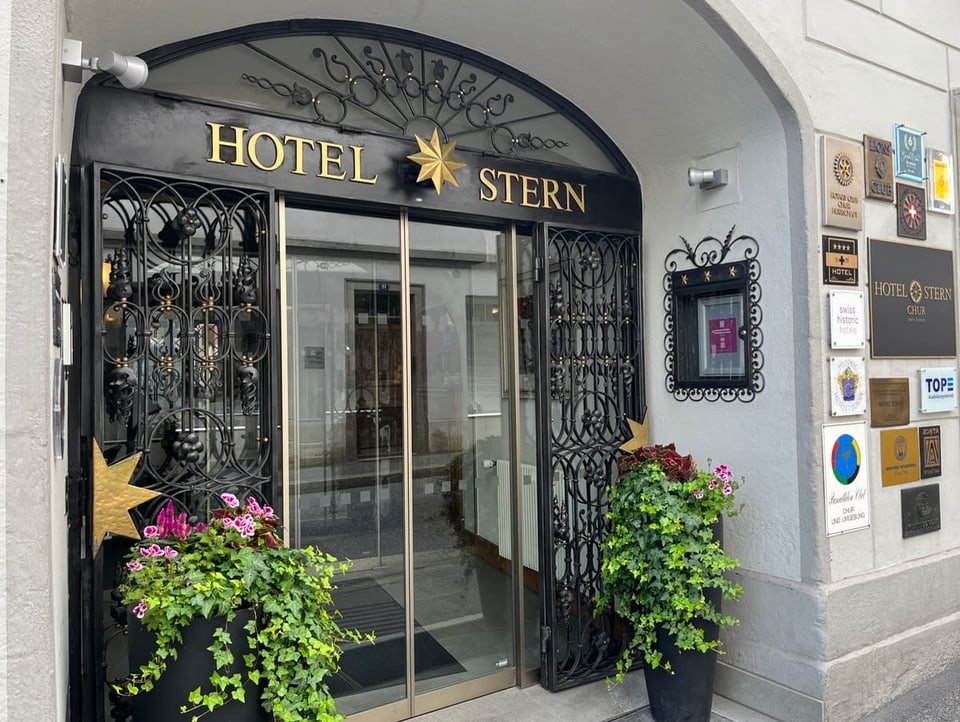Eingang des Hotels Stern in Chur