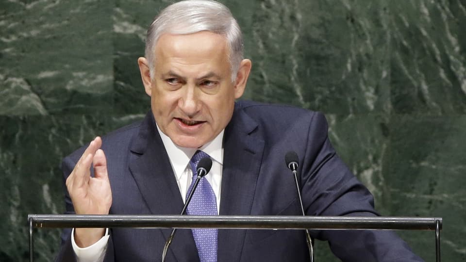 Netanjahu am Rednerpult der UNO-Vorllversammlung.