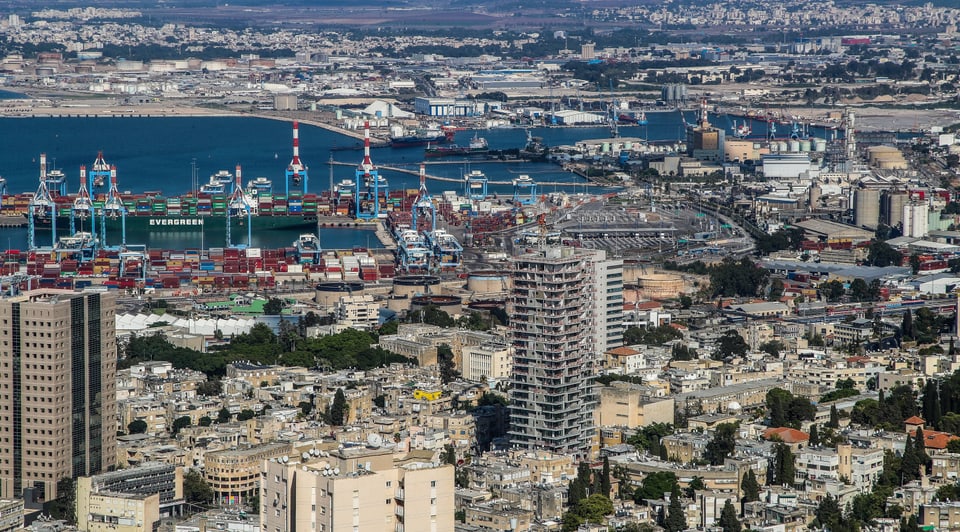 Der Hafen von Haifa hat nach der verheerenden Explosion im Hafen von Beirut an Bedeutung gewonnen.