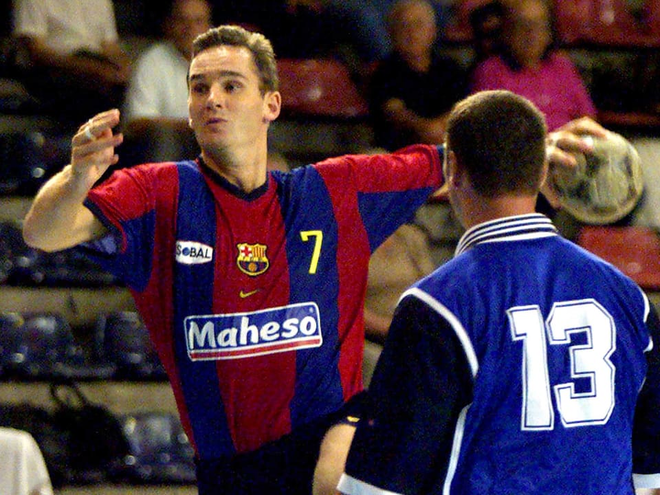 Urdangarín bei einem Handballmatch 1999