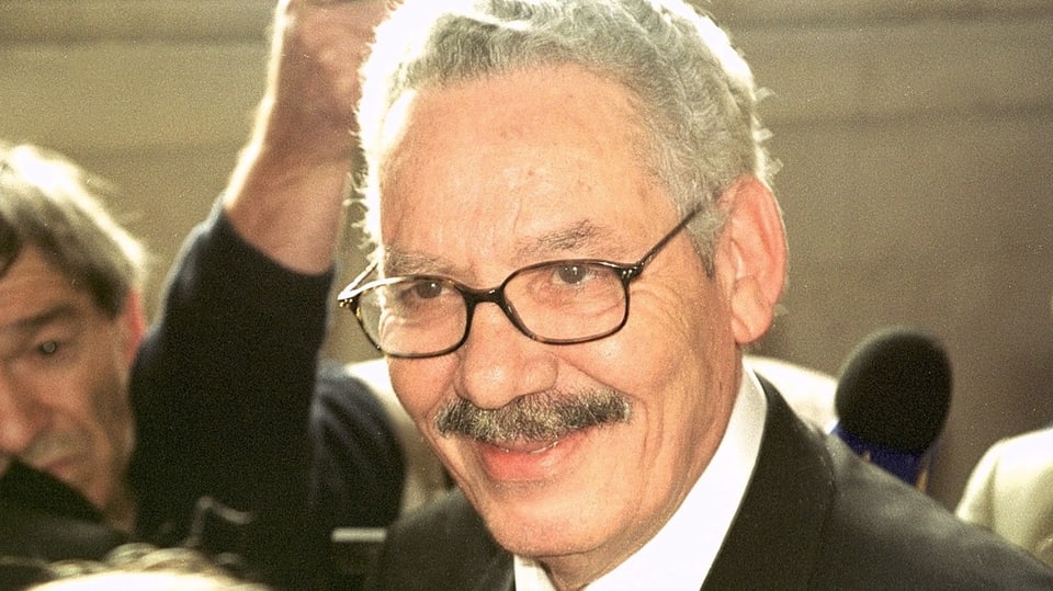 Der ehemalige algerischen Verteidigungsminister Khaled Nezzar auf einer Aufnahme aus dem Jahr 2002.