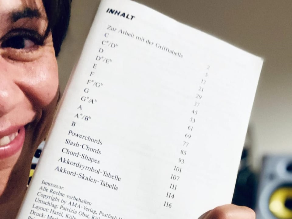 Das Gastgeschenk von Emel: ihr Gitarren-Handbuch Das Gastgeschenk von Emel: ihr Gitarren-Handbuch