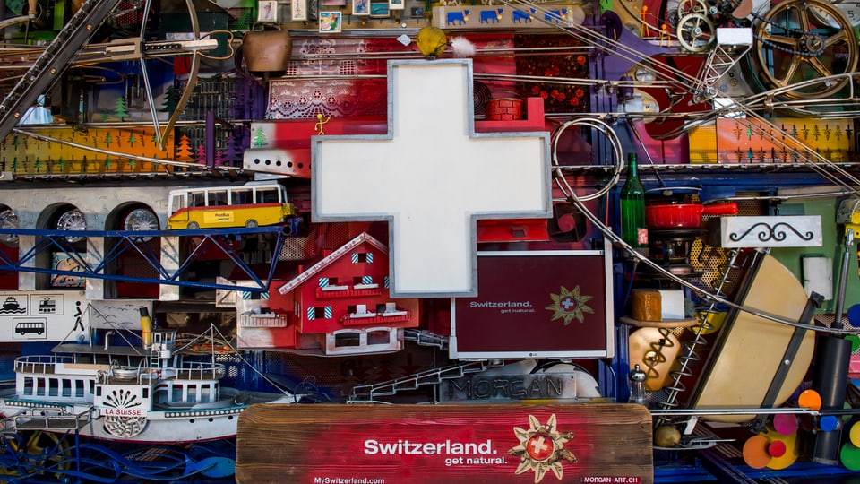 Eine Tinguely-ähnliche Installation von Schweiz Tourismus.