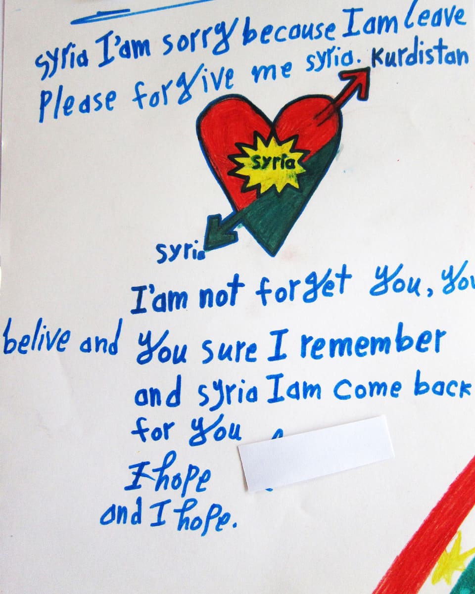 Zeichnung eines Herzes mit dem Wort «Syria» und dem Text «Syria I'm sorry because I am leave, please forgive me»