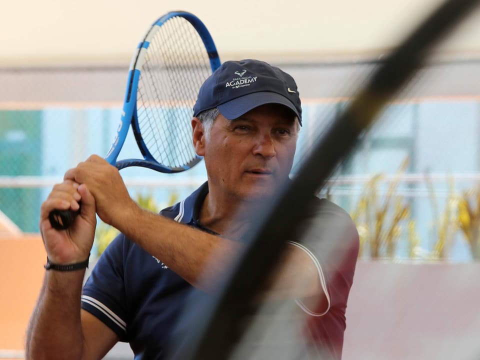 Voll des Lobes für Federer Toni Nadal.