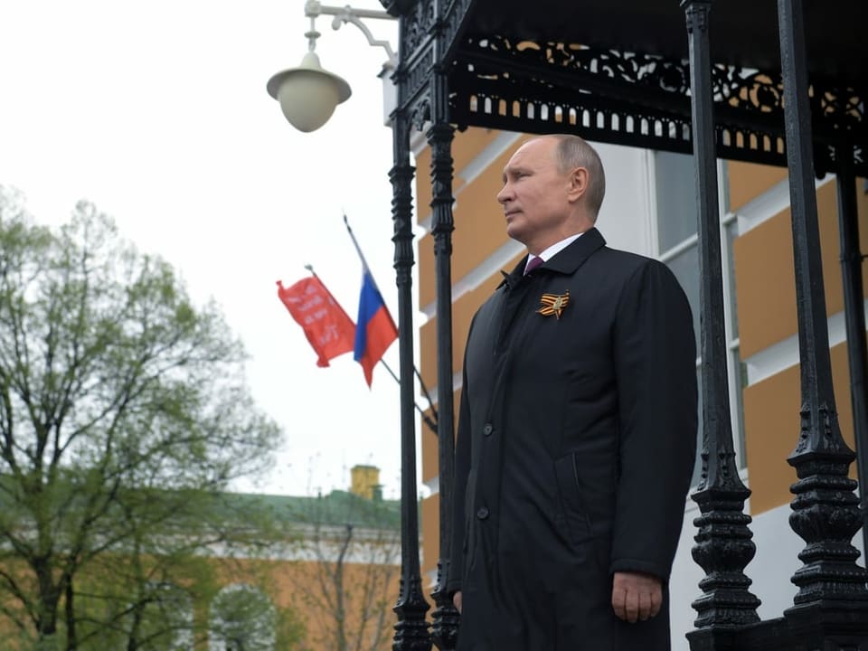 Vladimir Putin auf dem Roten Platz. 