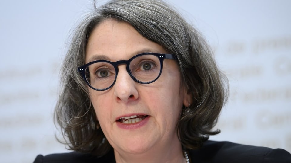 Anne Lévy vor den Medien in Bern