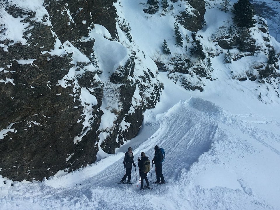  ... Sie laufen vom Zielraum in Wengen hinauf zum Starthaus am Lauberhorn.