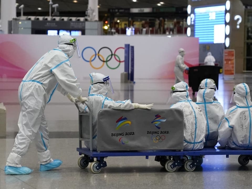 Aus der Bubble entlassen Olympia-Volunteers.