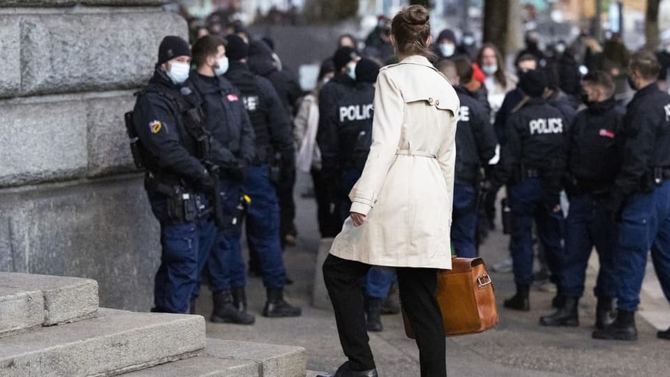 Demonstration vor Berner Amtshaus