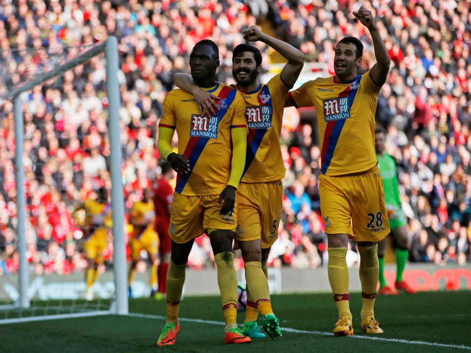 Crystal Palace bejubelt den Sieg in Liverpool