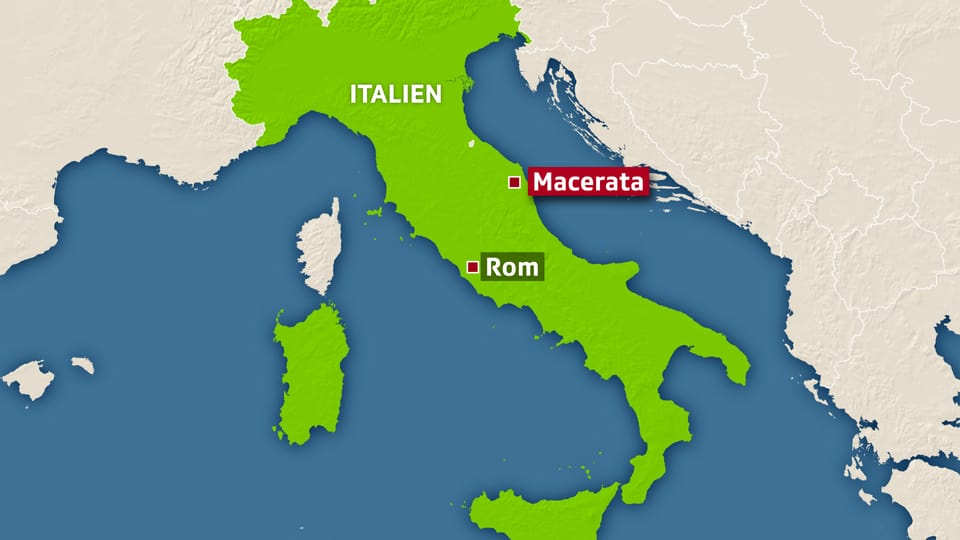 Karte mit dem Stiefel Italiens, darauf markiert Macerata und Rom.