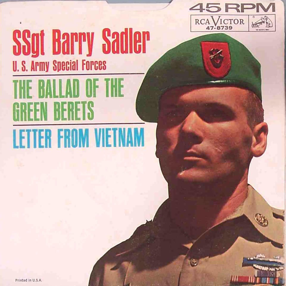 Vietnamveteran Barry Sadler schilderte seine Kriegserfahrung in seiner Musik.