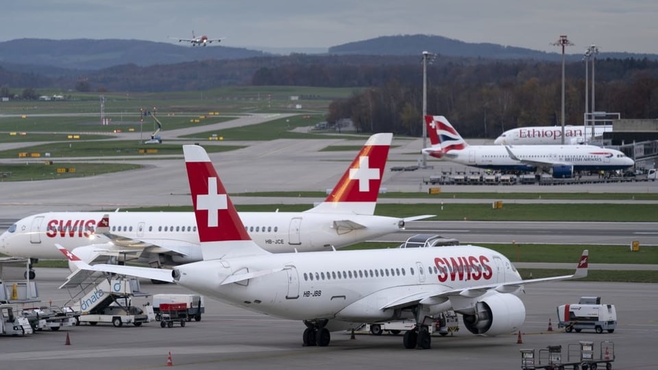 Swiss-Flugzeug in Zürich