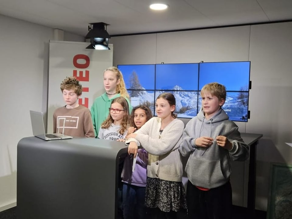 Kinder im Studio
