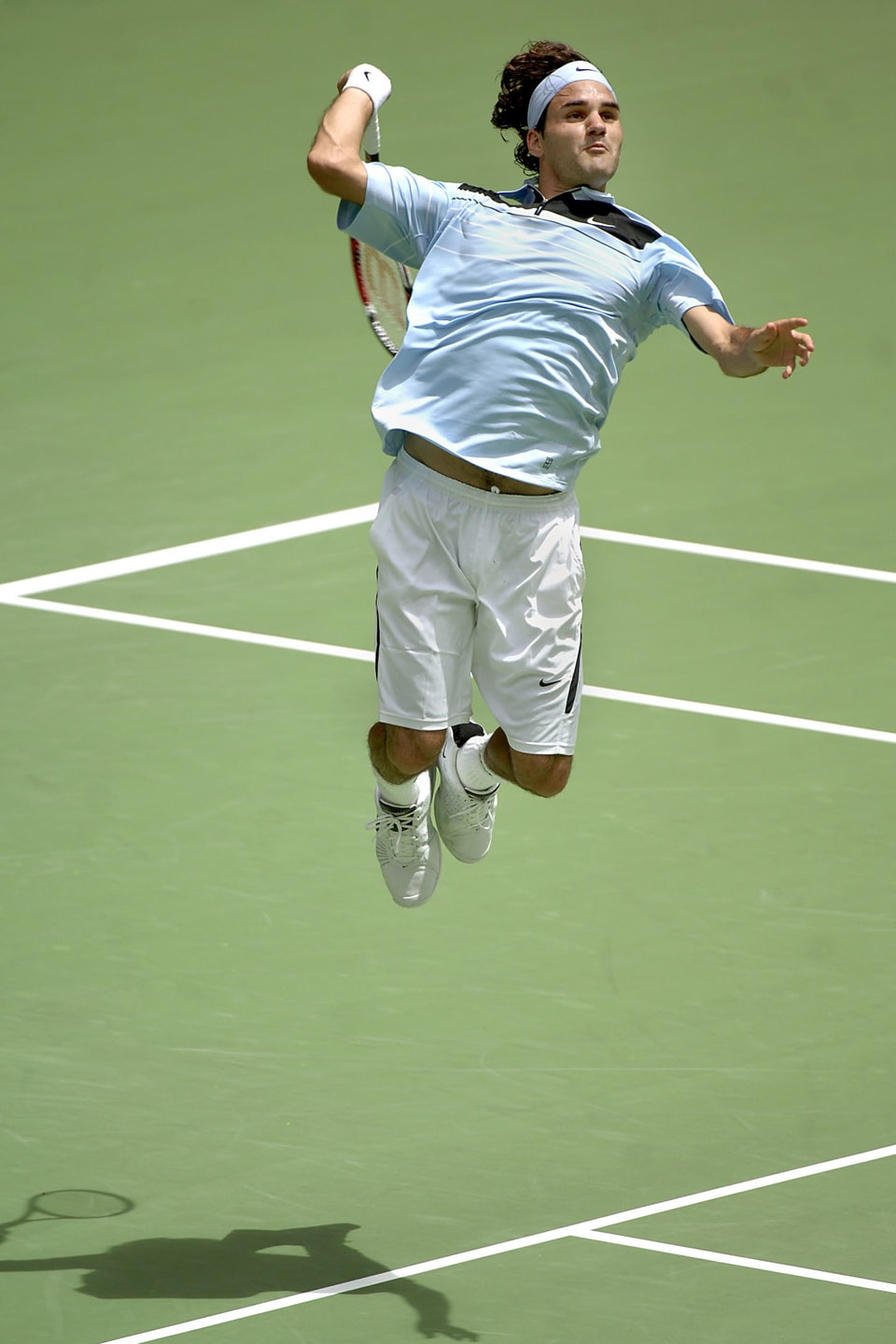 Federer springt