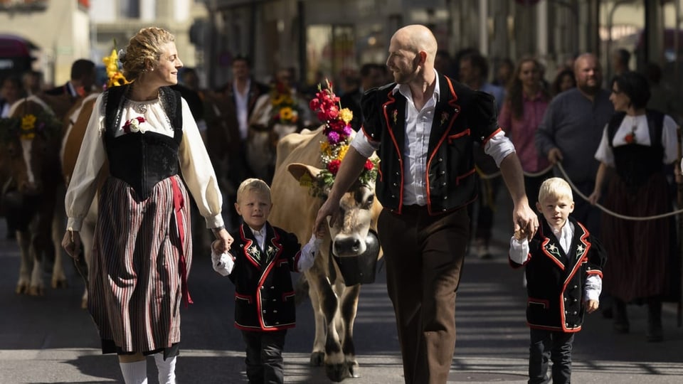 Familie in Tracht.