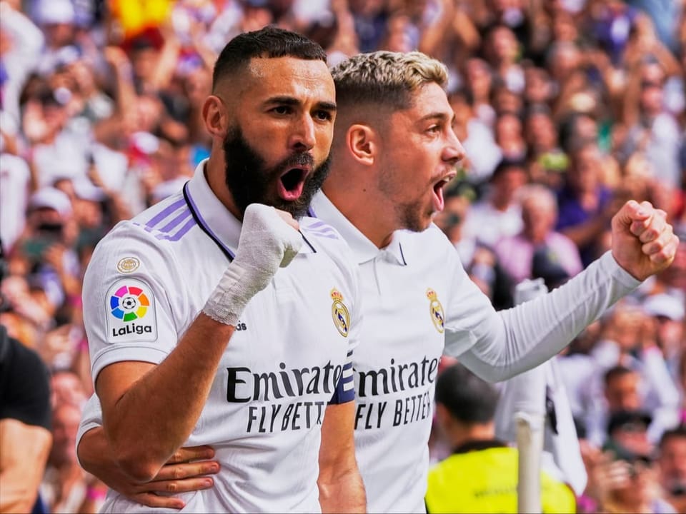 Die Matchwinner für Real Fussballspieler jubeln.