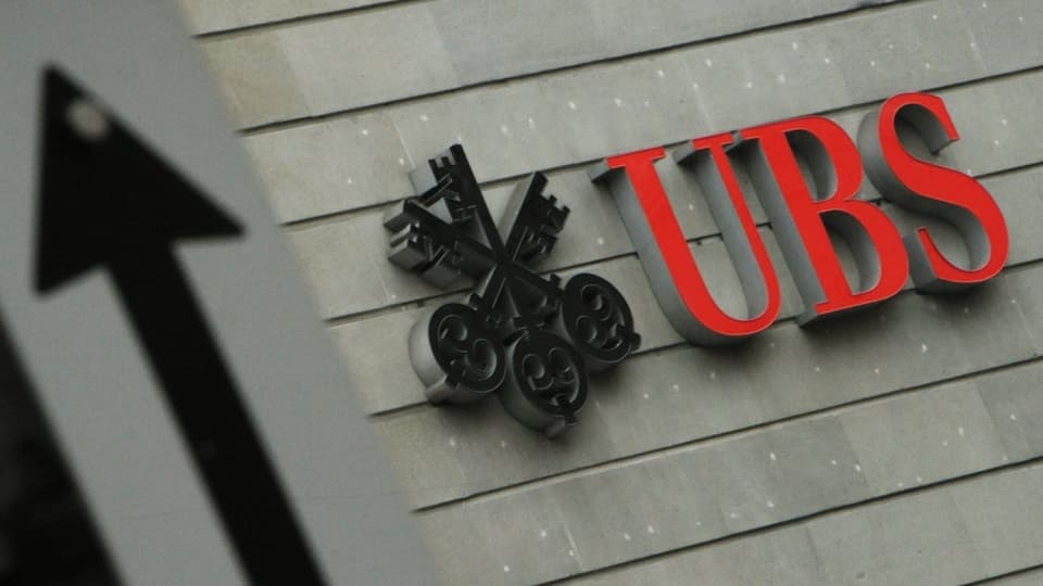 UBS-Logo mit einem Pfeil nach oben.