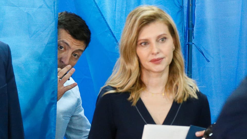 Parlamentswahlen Ukraine Wird die Ukraine künftig von politischen Laien gelenkt? News SRF Parlamentswahlen Ukraine Wird die Ukraine künftig von politischen Laien gelenkt? News SRF