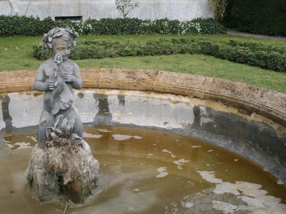 Der Brunnen im Garten der Villa Langmatt